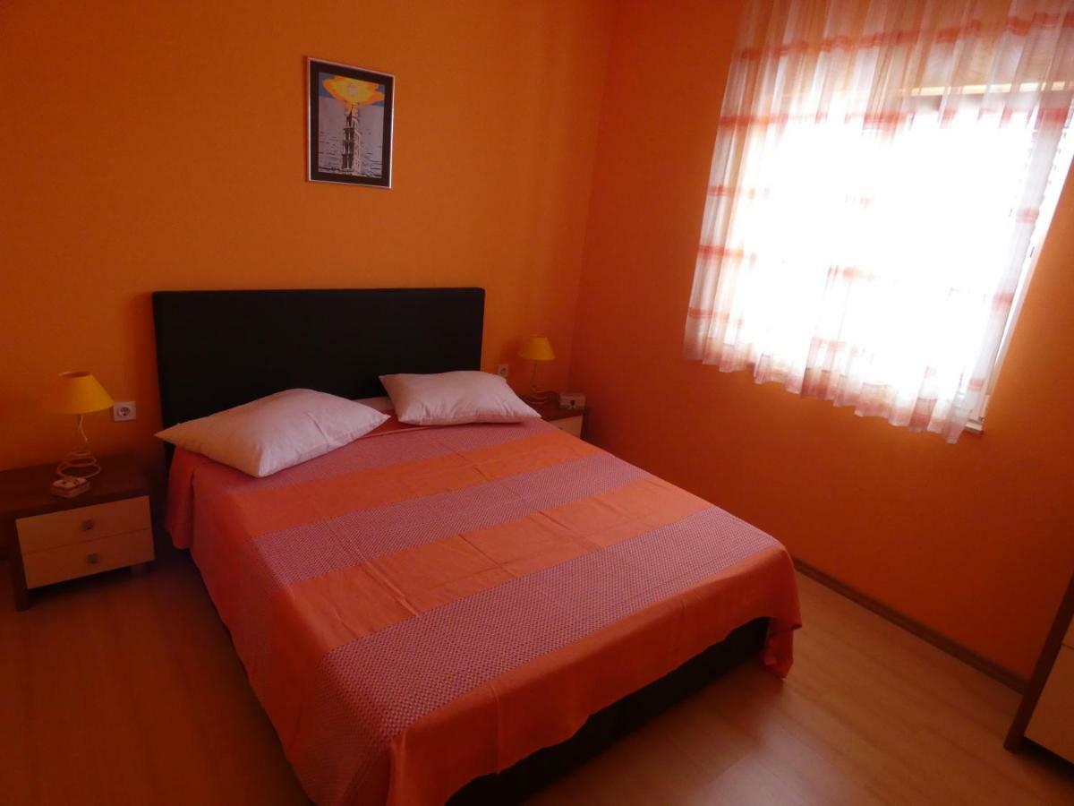 Apartmani Saric Rogoznica Zečevo Kültér fotó