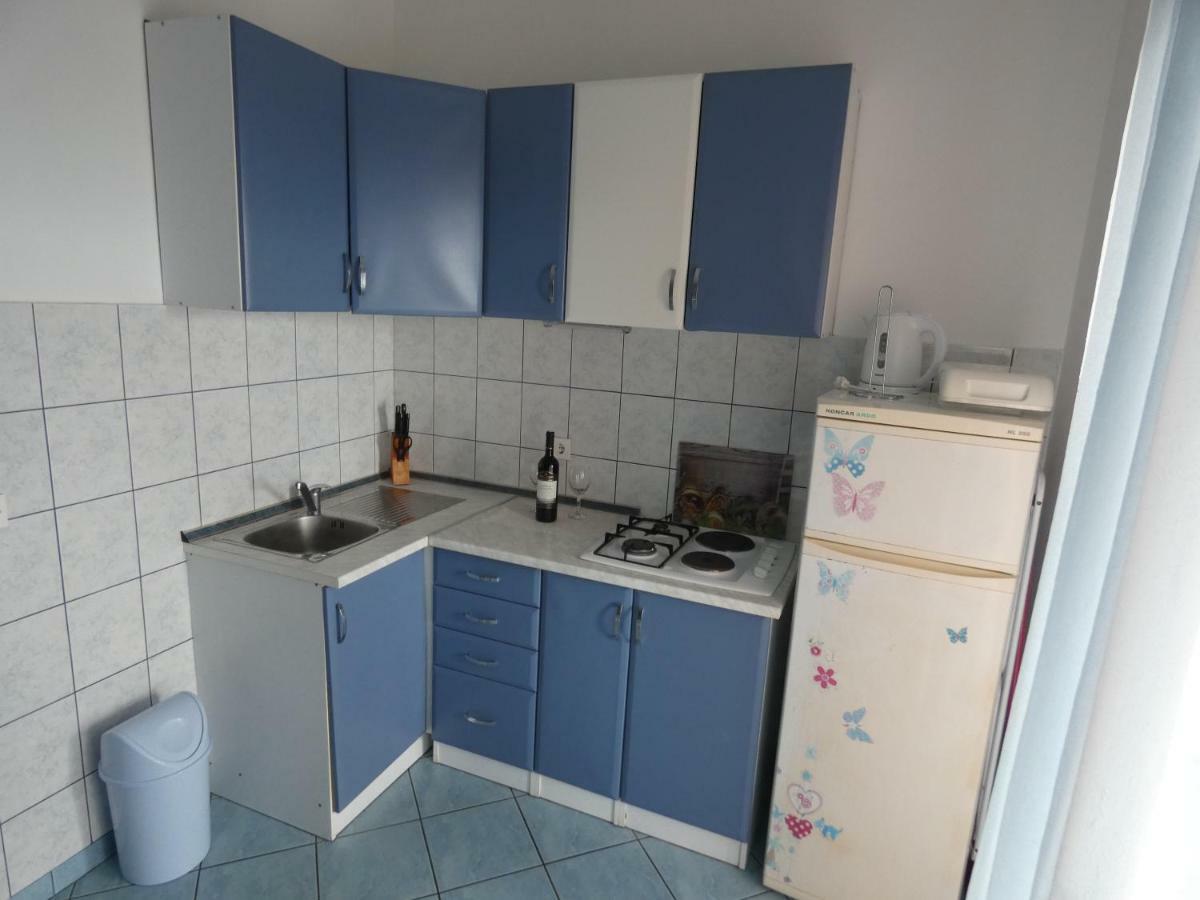 Apartmani Saric Rogoznica Zečevo Kültér fotó