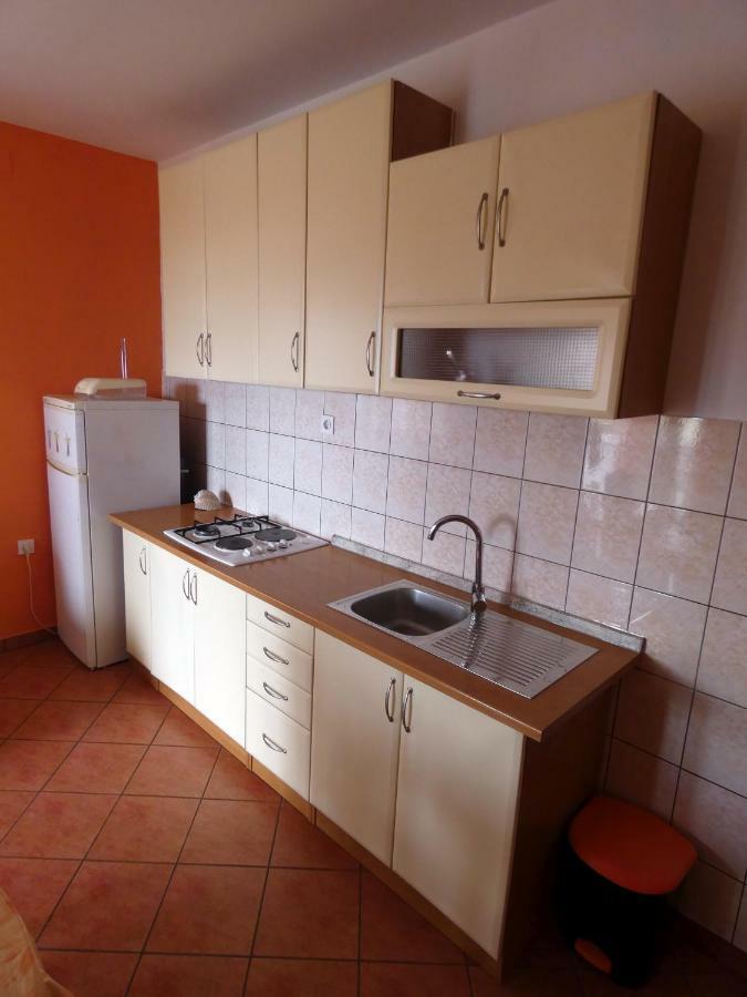 Apartmani Saric Rogoznica Zečevo Kültér fotó