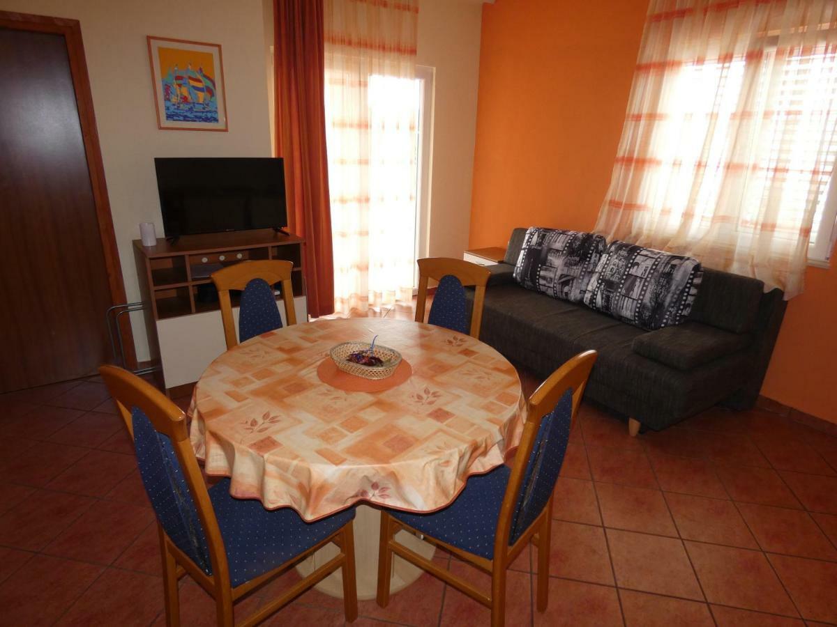 Apartmani Saric Rogoznica Zečevo Kültér fotó