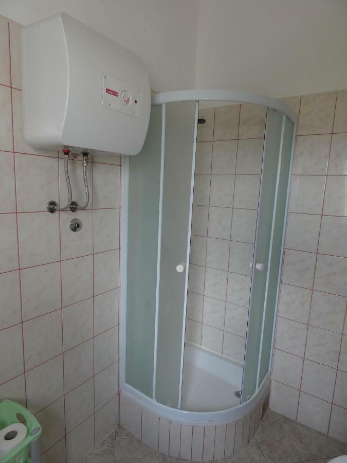 Apartmani Saric Rogoznica Zečevo Kültér fotó