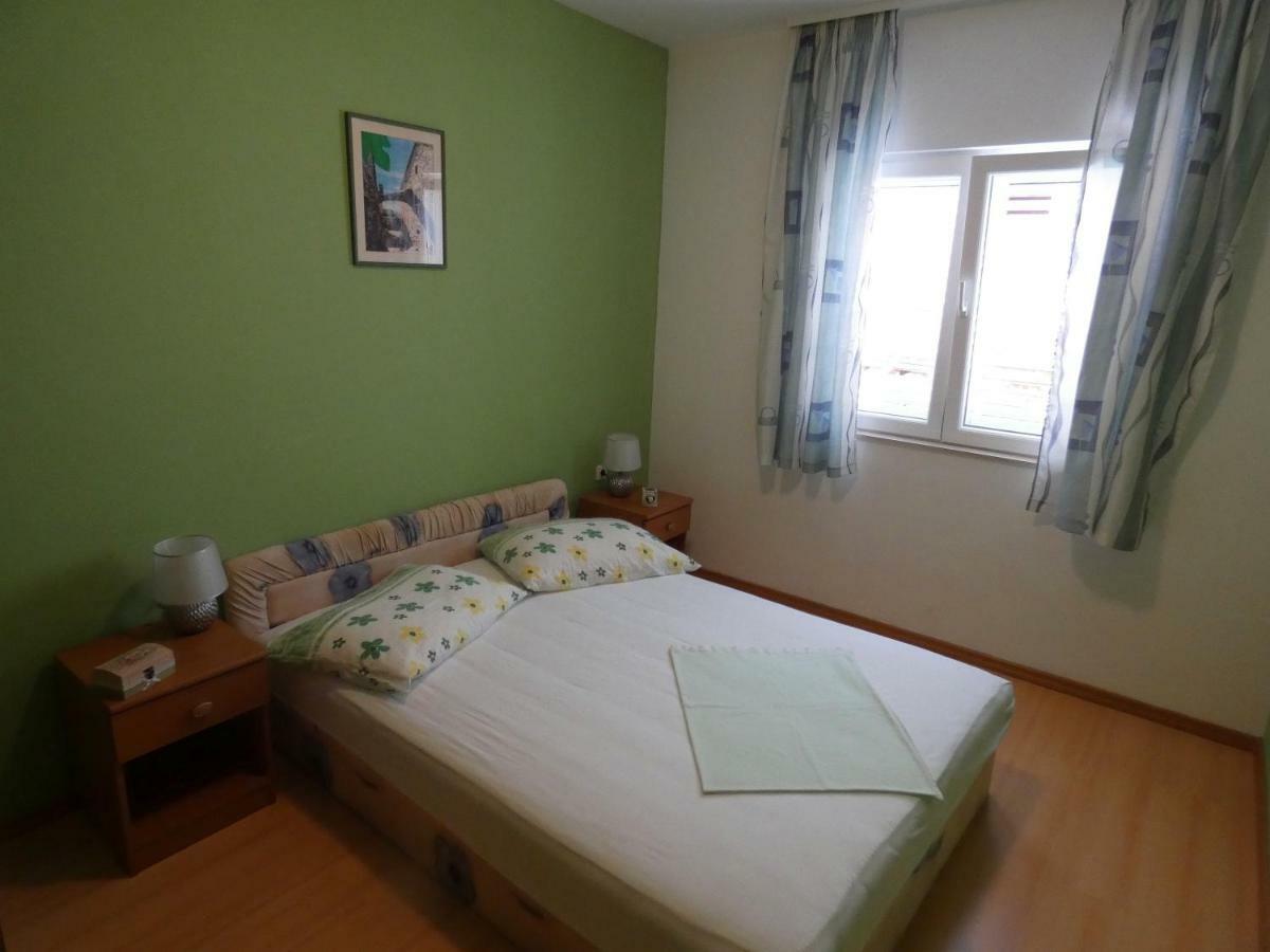 Apartmani Saric Rogoznica Zečevo Kültér fotó