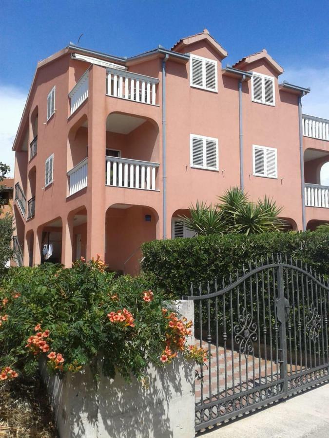 Apartmani Saric Rogoznica Zečevo Kültér fotó